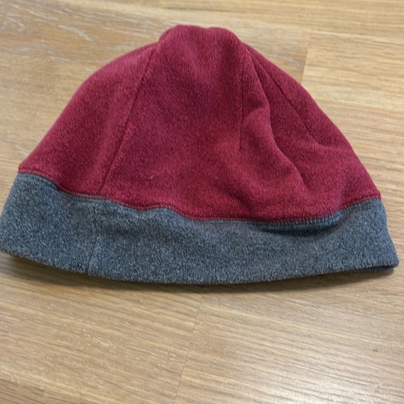 Carhartt Red and Gray Fleece Beanie reversible winter hat unisex one size NWOT main image 10
